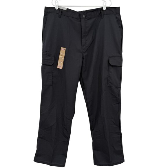 Dickies Men's Straight Leg Regular Fit Flex Black Cargo Pants Size 44x32 NWT - Picture 1 of 12